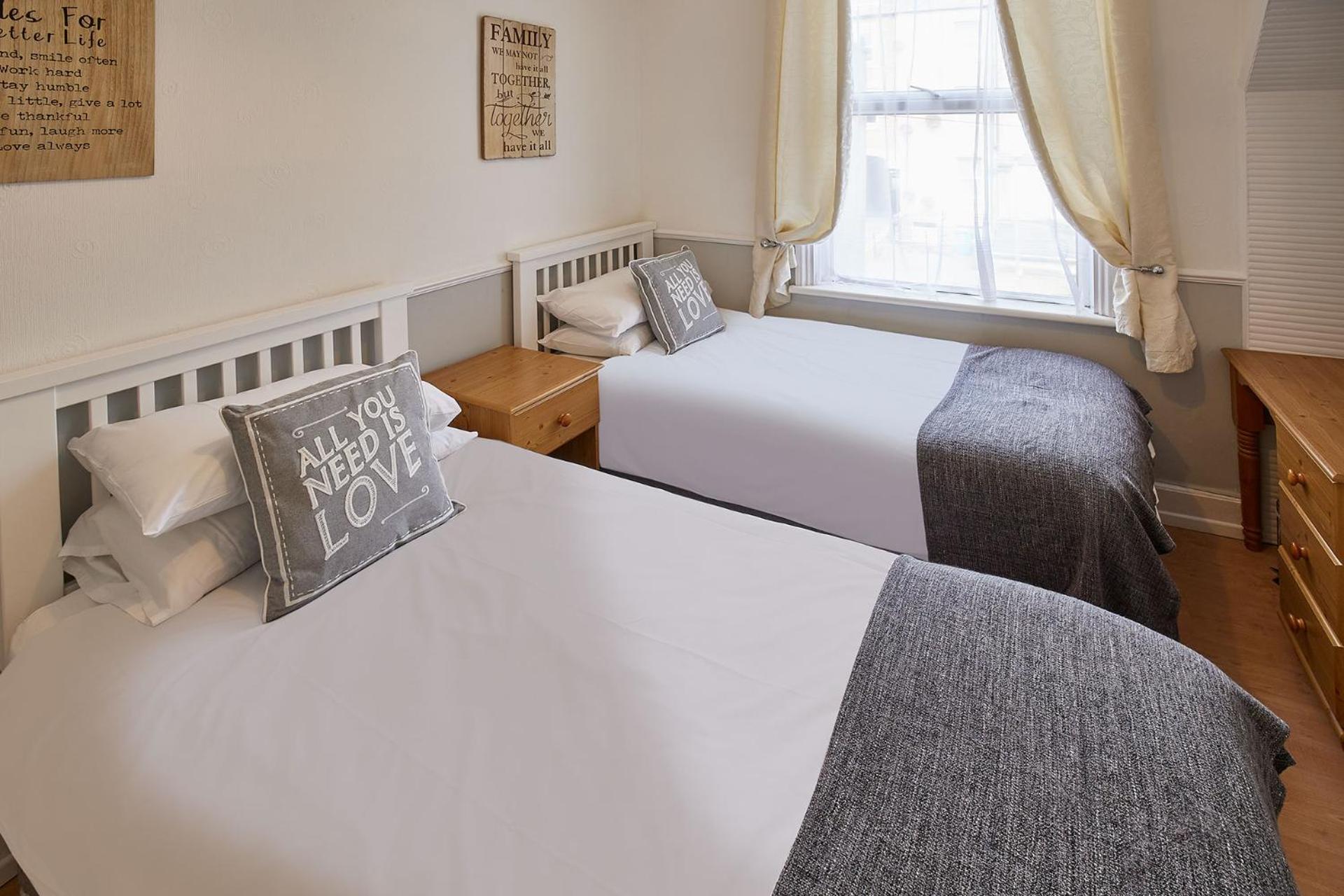 Glencoe Holiday Apartments Whitby Extérieur photo